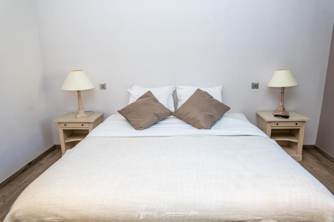 Hotel Logis Du Champ De Mars *