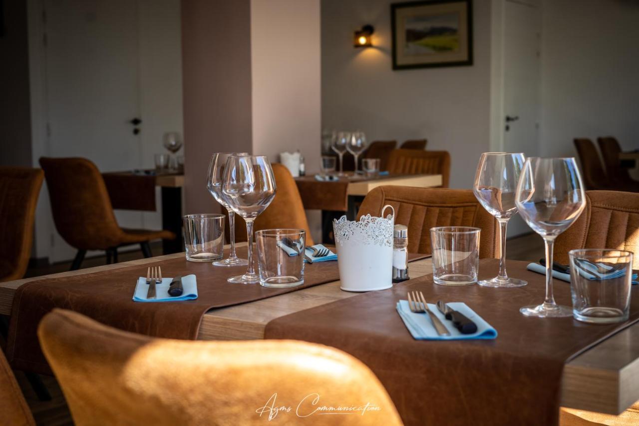 Hotel Logis Du Champ De Mars Puy-Saint-Martin