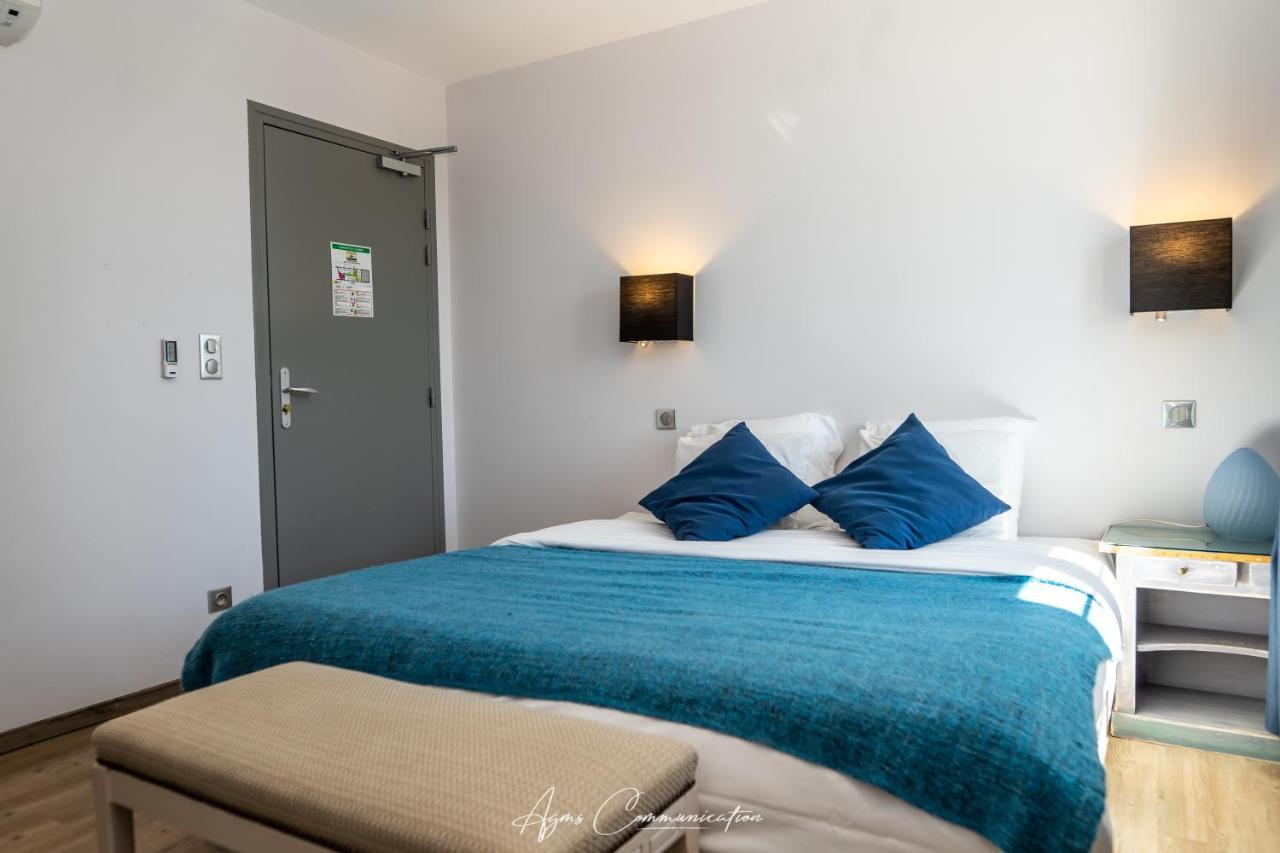 Hotel Logis Du Champ De Mars *